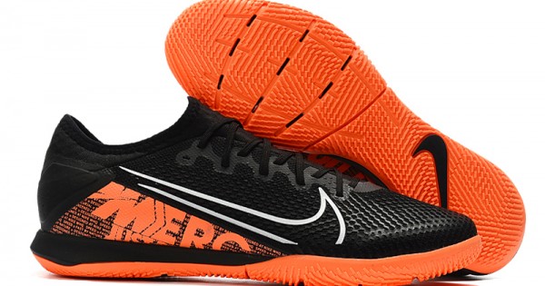 Kopačky Nike Vapor - levné kopačky na prodej - Footboty.com